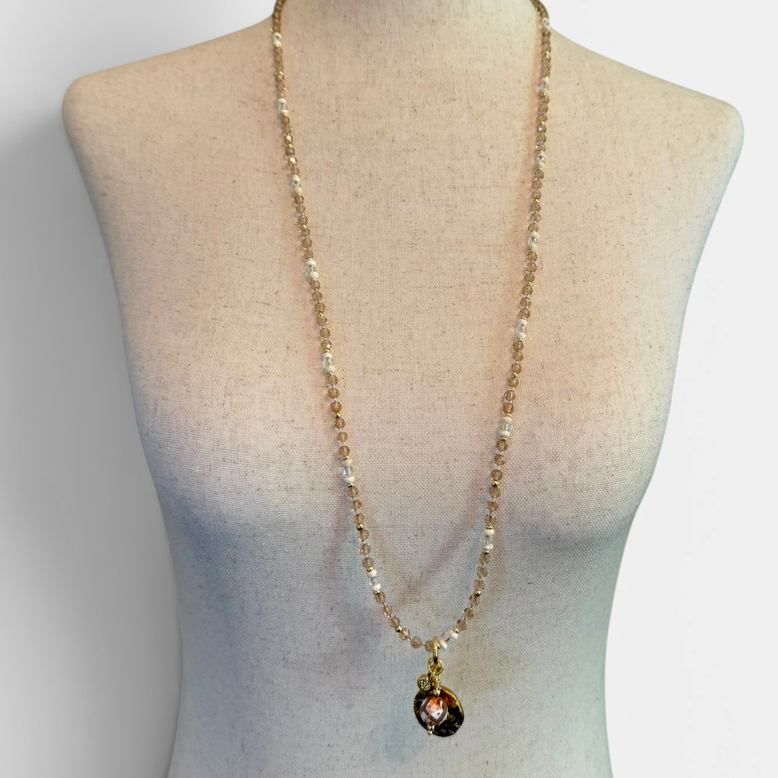 Morning Pendant Necklace